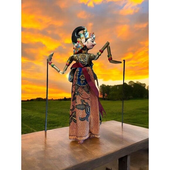 Vtg Wayang Golek Puppet Two Faced Asian Indonesia Art Folk Art 25”Java Handmade - Picture 1 of 12